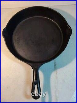 11 NO #9 SKILLET CAST IRON FRY PAN VINTAGE / ANTIQUE T. EATON CO. Limited