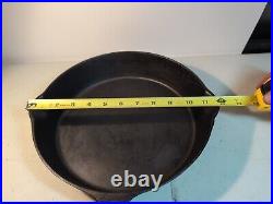 11 NO #9 SKILLET CAST IRON FRY PAN VINTAGE / ANTIQUE T. EATON CO. Limited