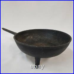 1780 Cast Iron Primitive Cookware Pot Pan Spider Skillet 3 Leg Cabin Camp Fire