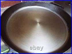 19 Double Handle CM Co Hotel Type Cast Iron Skillet with Lid/ Cover, restored