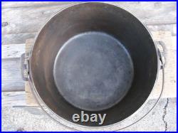 1920s GRISWOLD #13 BASTER DUTCH OVEN w LID TITE-TOP Cast Iron / Slant Logo RARE