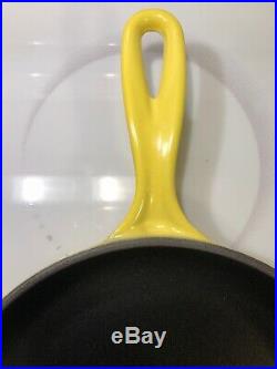 #23 Dijon Yellow LE CREUSET 9.5 Skillet Double Spout EUC Enameled Cast Iron