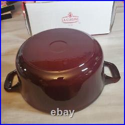 5 Qt. Enameled Cast Iron Round Dutch Oven Casserole Cranberry New in Box