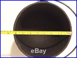 #6 Small Cast Iron Bean Pot Kettle 8 1/4 Outside Diameter