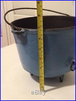 #6 Small Cast Iron Bean Pot Kettle 8 1/4 Outside Diameter