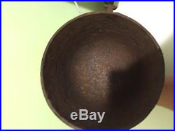 #7 Cast Iron Bean Pot Kettle 8 3/4 Outside Diam. 7 1/2 tall