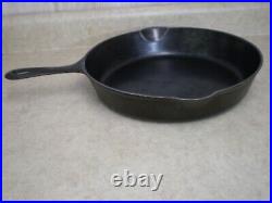 #9 Griswold Cast Iron Skillet 11 Frying Pan 710-h Large Slant Logo Heat Ring