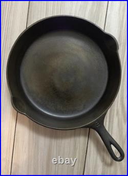 Amazing Condition Griswold Slant Logo #8 Cast Iron Skillet Large Block Heat Ring