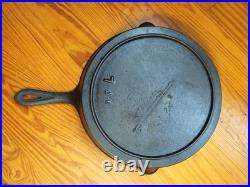 Antique 1800's #7 Cast Iron Skillet Semi Fancy Handle Gate Marked / Initials