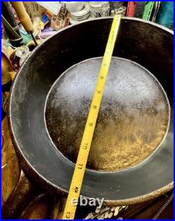 Antique Cast Iron 12 Spider Skillet Gate Mark 3 Footed Unbranded