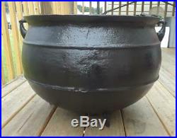 Antique Cast Iron 18 Gal 61 Lb 3 Foot Baltimore Campfire Gypsy Kettle Cauldron