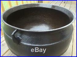 Antique Cast Iron 18 Gal 61 Lb 3 Foot Baltimore Campfire Gypsy Kettle Cauldron