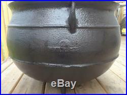 Antique Cast Iron 18 Gal 61 Lb 3 Foot Baltimore Campfire Gypsy Kettle Cauldron