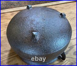 Antique Cast Iron Bean Pot Kettle Cowboy Campfire Cauldron