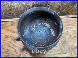 Antique Cast Iron Bean Pot Kettle Cowboy Campfire Cauldron