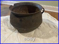 Antique Cast Iron Cauldron Pot Cowboy Campfire Kettle Flower Pot 1800s Rare