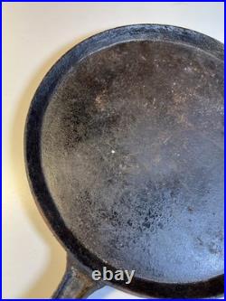 Antique Cast Iron Griddle Gate Marked Sideways No. 8 c 1840-1855 Early American