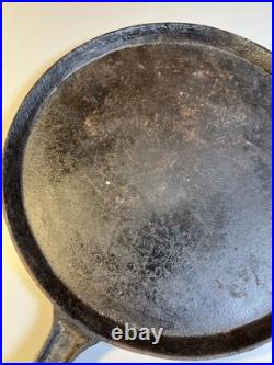 Antique Cast Iron Griddle Gate Marked Sideways No. 8 c 1840-1855 Early American