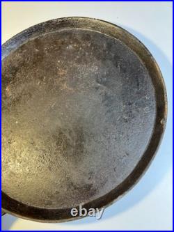 Antique Cast Iron Griddle Gate Marked Sideways No. 8 c 1840-1855 Early American