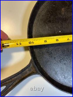 Antique Cast Iron Griddle Gate Marked Sideways No. 8 c 1840-1855 Early American