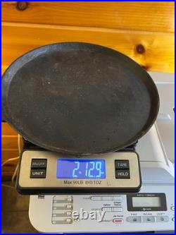 Antique Cast Iron Griddle Gate Marked Sideways No. 8 c 1840-1855 Early American