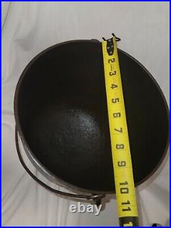 Antique Cast Iron Kettle Drum Bean Pot 10 1/2 Outside Diameter With Gate Mark