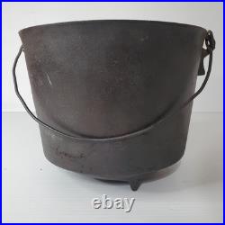 Antique Cast Iron No. 8 T Pot Cowboy Kettle 3 Leg Footed 10 Wide 8 Vintage