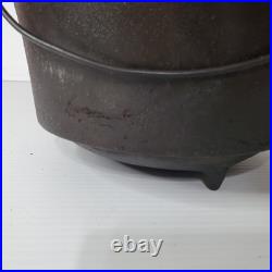 Antique Cast Iron No. 8 T Pot Cowboy Kettle 3 Leg Footed 10 Wide 8 Vintage
