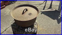 Antique Cast Iron Skillet 3-Leg 10in. Frying Pan with Lid Gate Mark on both piec