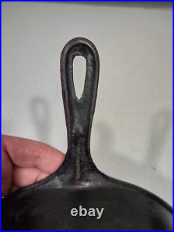 Antique Cast Iron Skillet Outer Fire Ring 10.5D #8 Handle Marked BR on Bottom