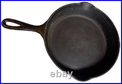 Antique Cast Iron Wagner Sidney #7 9.75 W Pan Skillet DEAD FLAT Smooth Seasoned