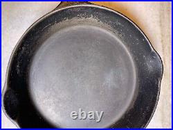 Antique Cast Iron Wagner Sidney #7 9.75 W Pan Skillet DEAD FLAT Smooth Seasoned