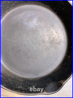 Antique Cast Iron Wagner Sidney #7 9.75 W Pan Skillet DEAD FLAT Smooth Seasoned