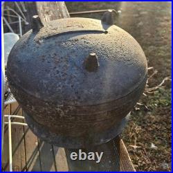 Antique Cauldron, No. 6, 3 Gallon, 3 Legs Savory & Co