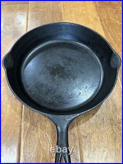 Antique Erie Cast Iron Skillet Series 5 #8 740J