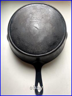 Antique Favorite Piqua Ware Cast Iron Frying Pan Skillet #8 1/2 with Lid #9A