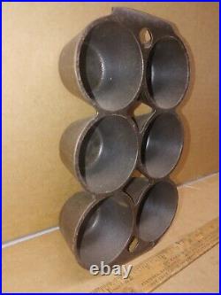 Antique GRISWOLD 6141 Cast Iron Muffin Pan