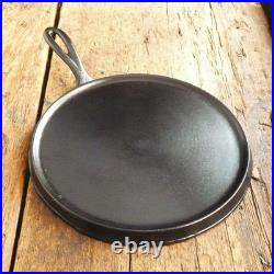 Antique GRISWOLD Cast Iron GRIDDLE Pan RESTORED # 8 ERIE Ironspoon
