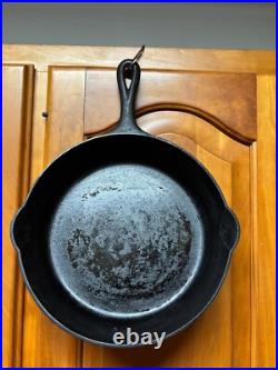 Antique GRISWOLD Erie #7 Large Slant Logo Cast Iron Skillet