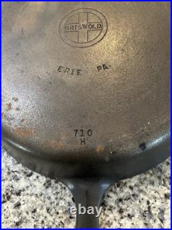 Antique GRISWOLD Erie Number 9 Spoon Handle Small Logo Cast SKILLET FRY PAN 710