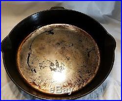 Antique Griswold #12 Cast Iron Skillet Large Block Logo Heat Ring with Lid
