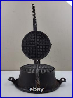 Antique Griswold American No. 8 High Base No. 88 Cast Iron 885 886 Waffle Maker