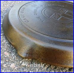 Antique Griswold Cast Iron 108 Slant EPU Shallow Skillet Griddle Heat Ring