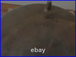 Antique Griswold Mold #10, Tite Top Cast Iron Camp /Dutch Oven, 3 legs, Handle