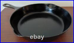 Antique Griswold No. 6 Cast Iron Skillet 699B 9