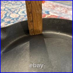 Antique Highland Foundry Co. HF Co. 8 & 9 Fancy Handle Cast Iron Skillet 11