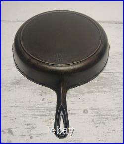 Antique Large Well Seasoned #10 Cast Iron Skillet Fry Pan No Notch Heat Ring