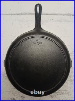 Antique Large Well Seasoned #10 Cast Iron Skillet Fry Pan No Notch Heat Ring