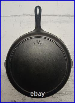 Antique Large Well Seasoned #10 Cast Iron Skillet Fry Pan No Notch Heat Ring