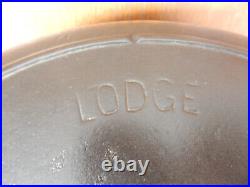 Antique Lodge Cast Iron Skillet No 9 Arc Logo Molder Mark C Single Notch CLEAN